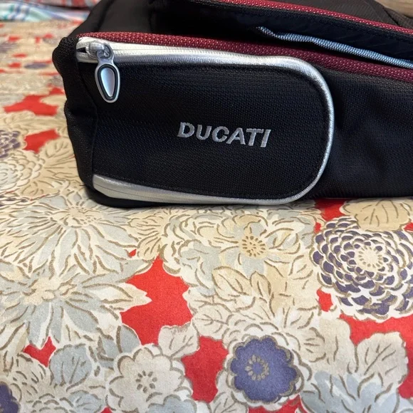 TUMI/DUCATI Collab Black and Red Messenger Bag - Picture 4 of 9